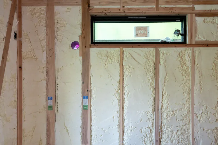 大英CODATEの発泡ウレタン断熱材