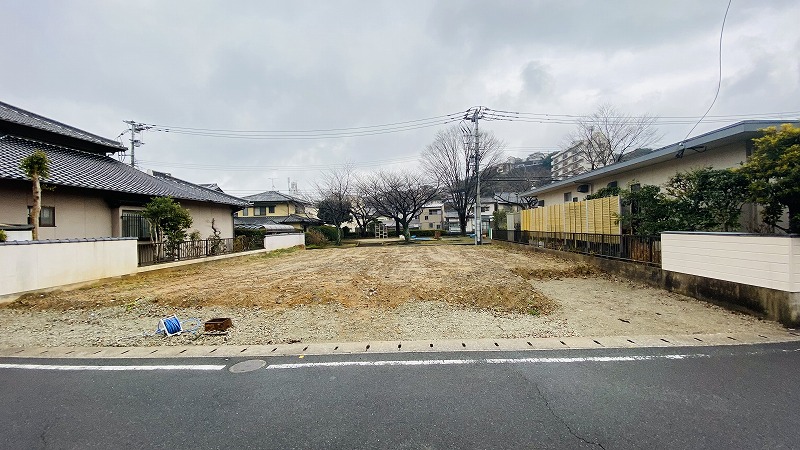 八幡東区大蔵1丁目1号地がご商談中となりました。