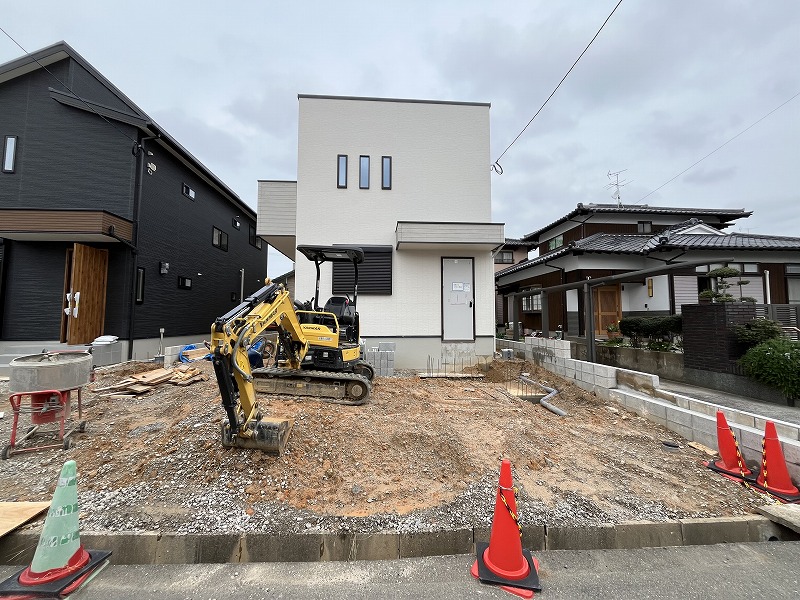 サンコート 福津市花見が丘2丁目1号地が商談中となりました。