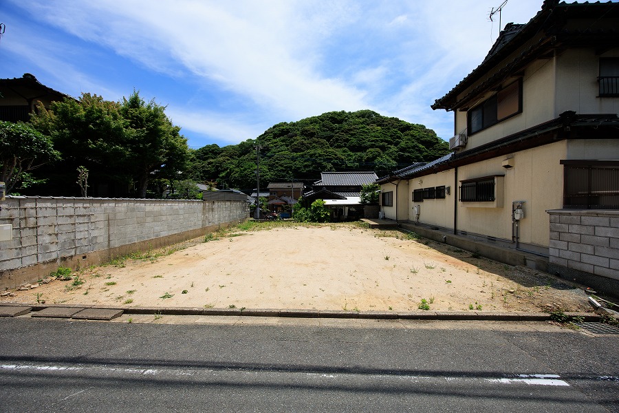 サンコート 八幡東区中畑1丁目6号地がご契約となりました。