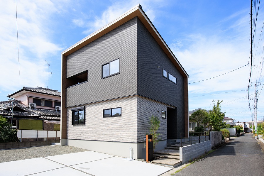 アーキデイズ 佐賀市高木瀬東1丁目1号地が商談中となりました。