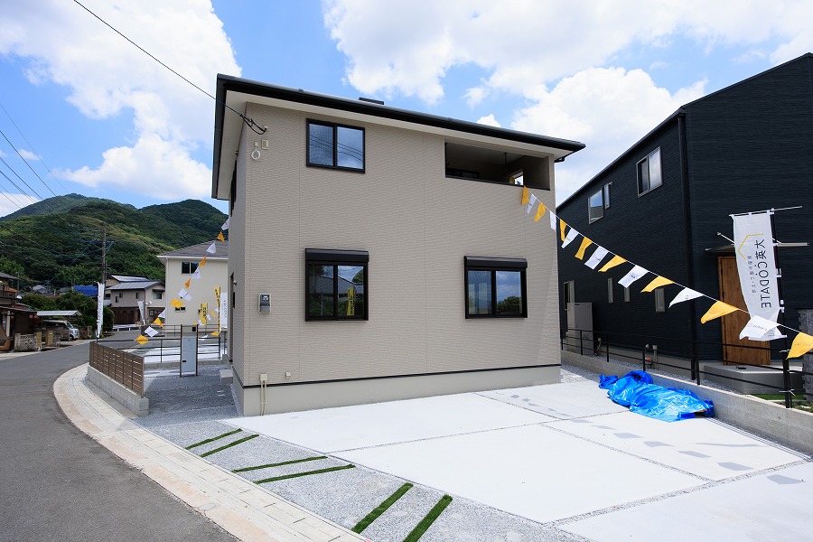 サンコート 直方市上頓野28号地が商談中となりました。