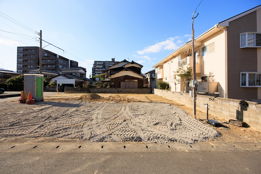 サンコート 小倉南区中曽根1丁目2号地が商談中となりました。