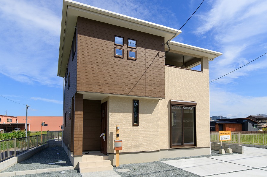 サンコート八女郡広川町新代11号地が商談中となりました。