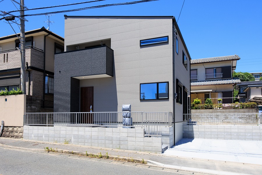 サンコート 中間市扇ヶ浦3丁目1号地がご契約となりました。