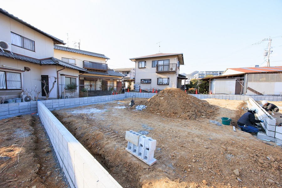 サンコート 小倉南区上吉田1丁目5号地が商談中となりました。