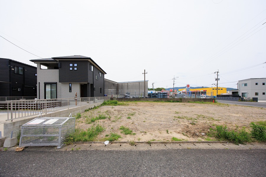 サンコート 田川市弓削田12号地がご契約となりました。