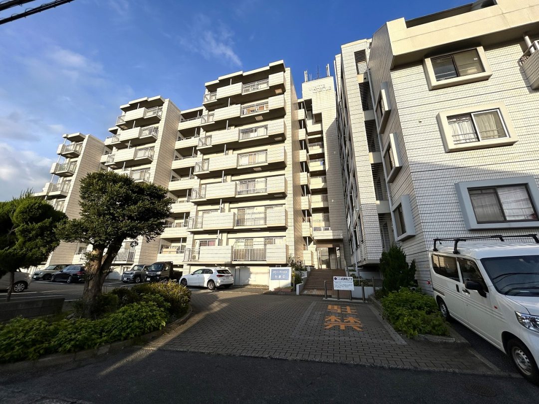 ホワイトキャッスル小森江202がご契約となりました。