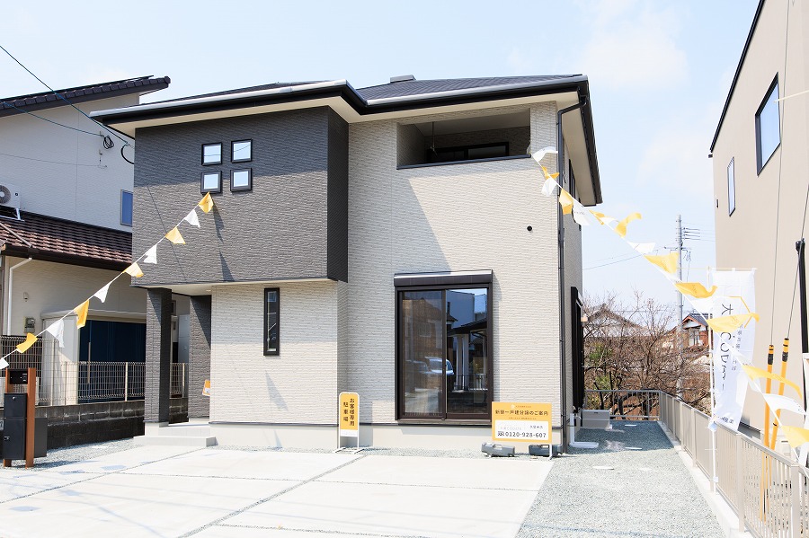 サンコート 久留米市高良内町18号地が新価格となりました。