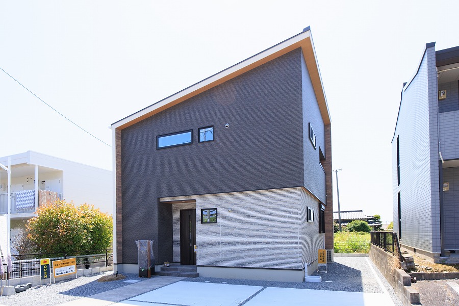 アーキデイズ 飯塚市川津11号地が商談中となりました。