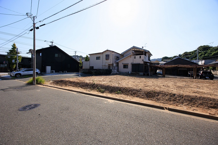 サンコート若松区栄盛川町3号地がご契約となりました。